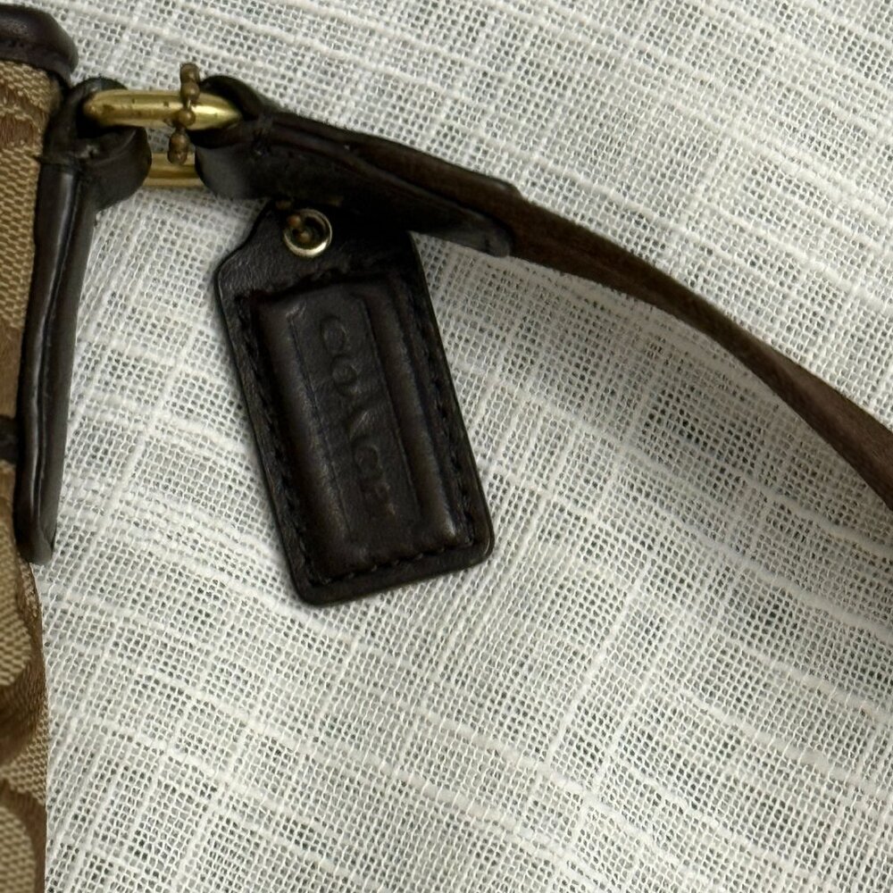 Coach Signature Stripe Jacquard Crossbody Bag - Picture 7 of 10